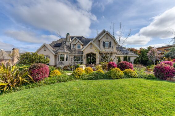Front Yard Stouffville Redesign Company Front Yard Stouffville Redesign Company