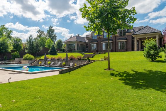 Stouffville Fall Lawn Seeding Company